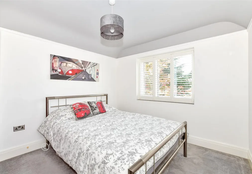 Bedroom 2 - Boundary Way, Havant, Hampshire - Wards of Kent