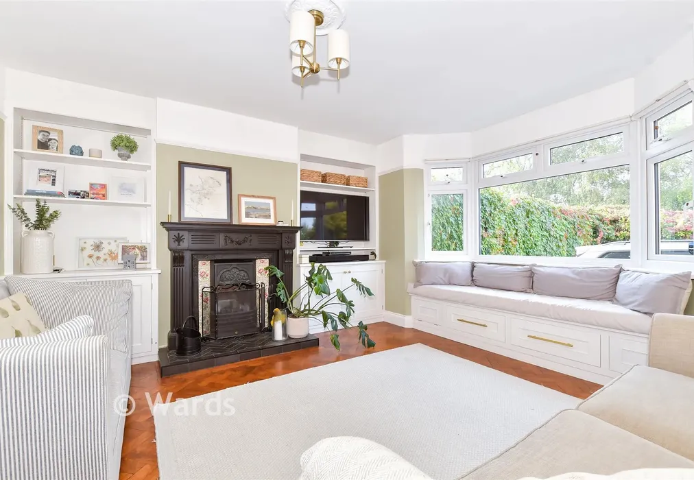 Lounge - Linton Road, Loose, Maidstone, Kent - Wards of Kent