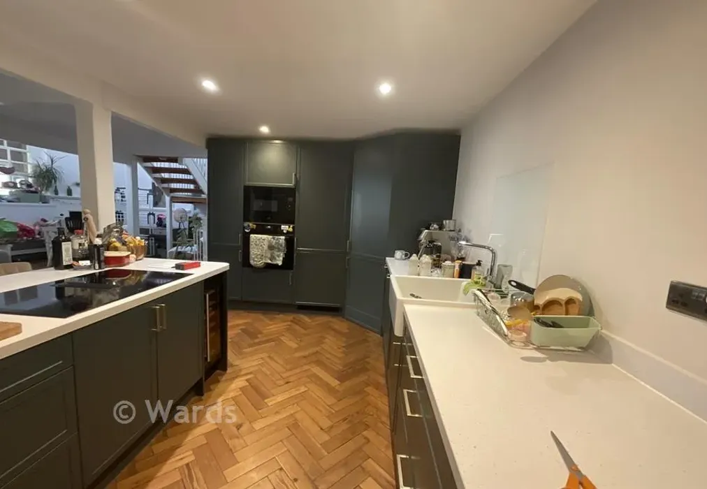 Kitchen - Canute Road, Faversham, Kent - Wards of Kent