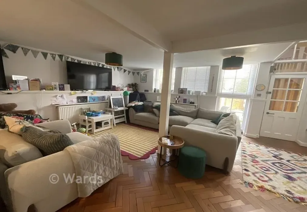 Lounge - Canute Road, Faversham, Kent - Wards of Kent