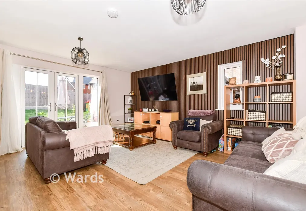 Lounge/Diner - Weavering Court, Coxheath, Maidstone, Kent - Wards of Kent