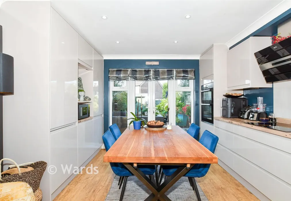 Kitchen/Diner - The Lakes, Larkfield, Kent - Wards of Kent