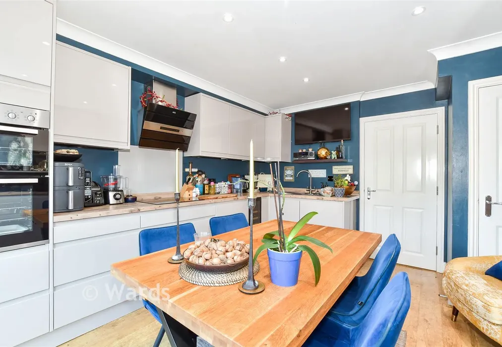 Kitchen/Diner - The Lakes, Larkfield, Kent - Wards of Kent