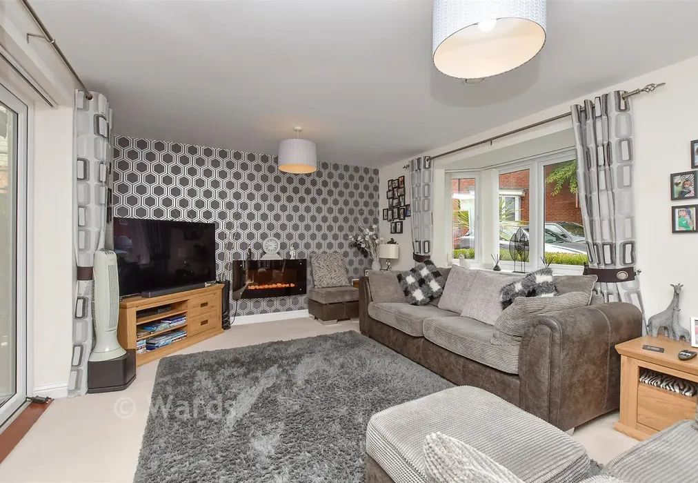 Lounge - Spinel Close, Sittingbourne, Kent - Wards of Kent