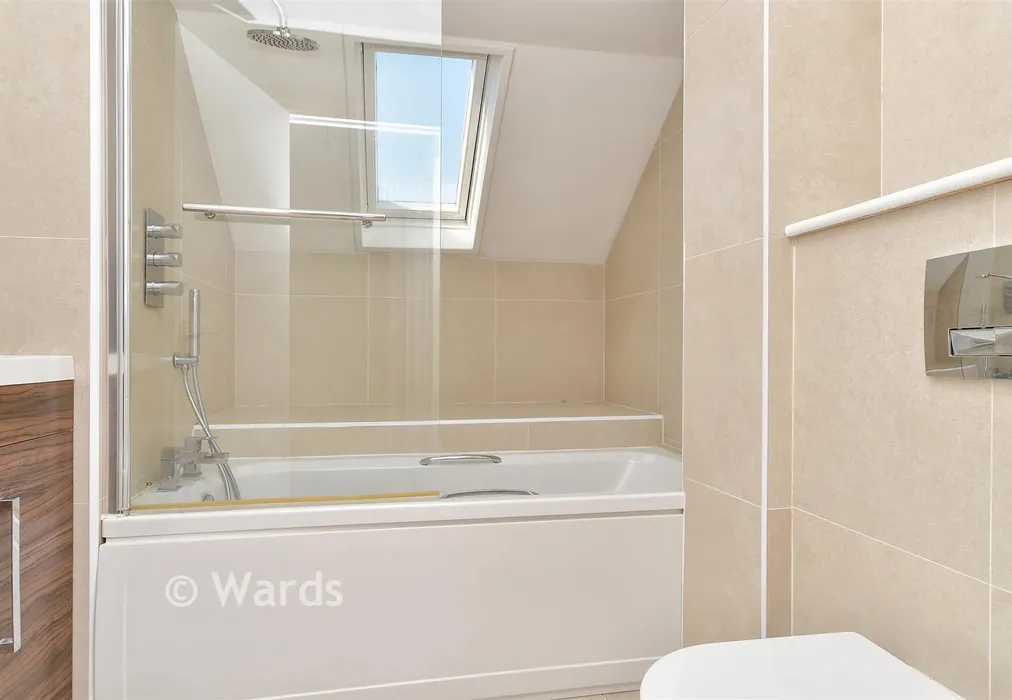 Bathroom - Bulrush Close, Walderslade, Chatham, Kent - Wards of Kent