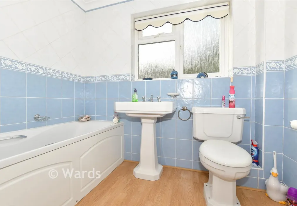 Bathroom - Cornwallis Close, Folkestone, Kent - Wards of Kent