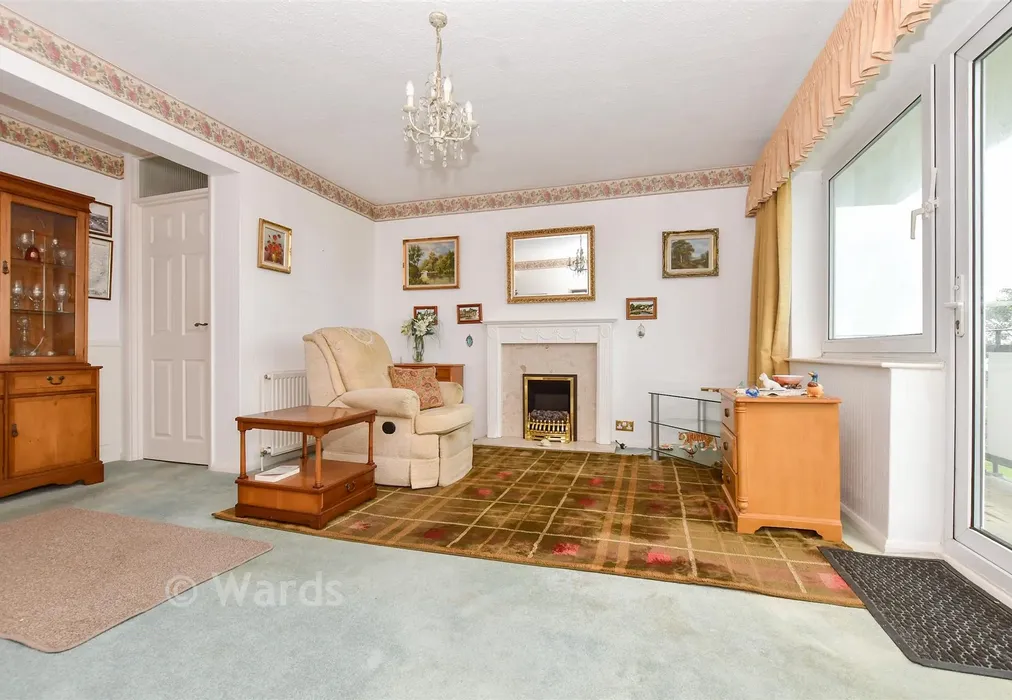 Lounge - Lord Warden Avenue, Walmer, Deal, Kent - Wards of Kent