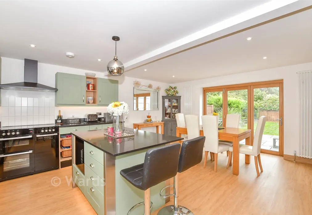 Kitchen/Diner - Maidstone Road, Tonbridge, Kent - Wards of Kent