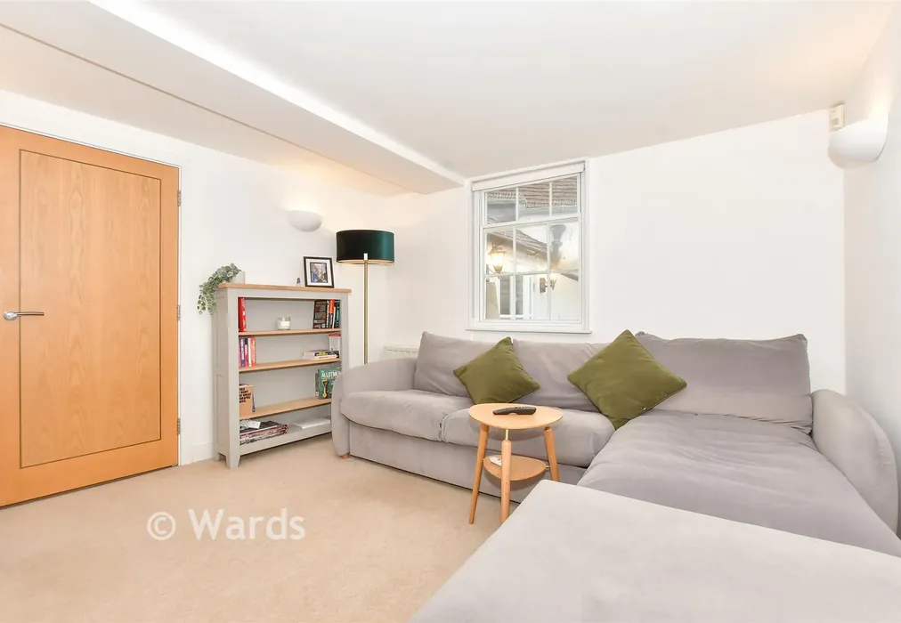 Lounge - Mercery Lane, Canterbury, Kent - Wards of Kent