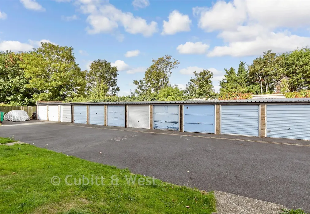Garage - Ross Road, Wallington, Surrey - Wards of Kent