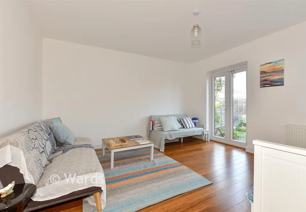 Lounge - Bentley Avenue, Herne Bay, Kent - Wards of Kent