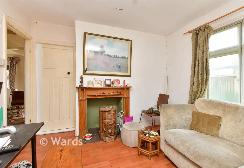 Dining Room - Highstreet Road, Hernhill, Faversham, Kent - Wards of Kent