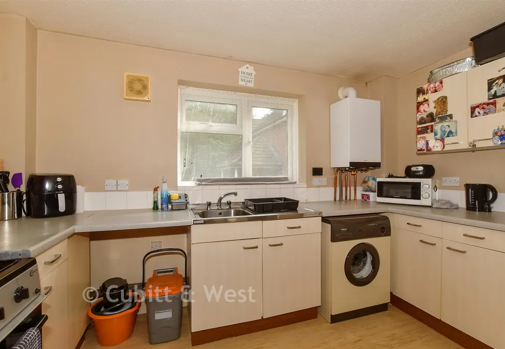 Kitchen - Ramblers Way, Crawley, West Sussex - Wards of Kent