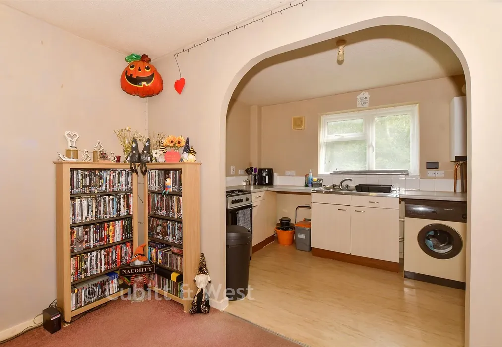 Kitchen - Ramblers Way, Crawley, West Sussex - Wards of Kent