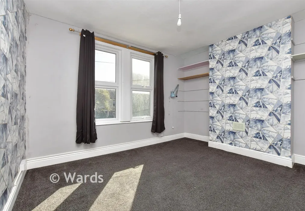 Bedroom 1 - Holmside, Gillingham, Kent - Wards of Kent