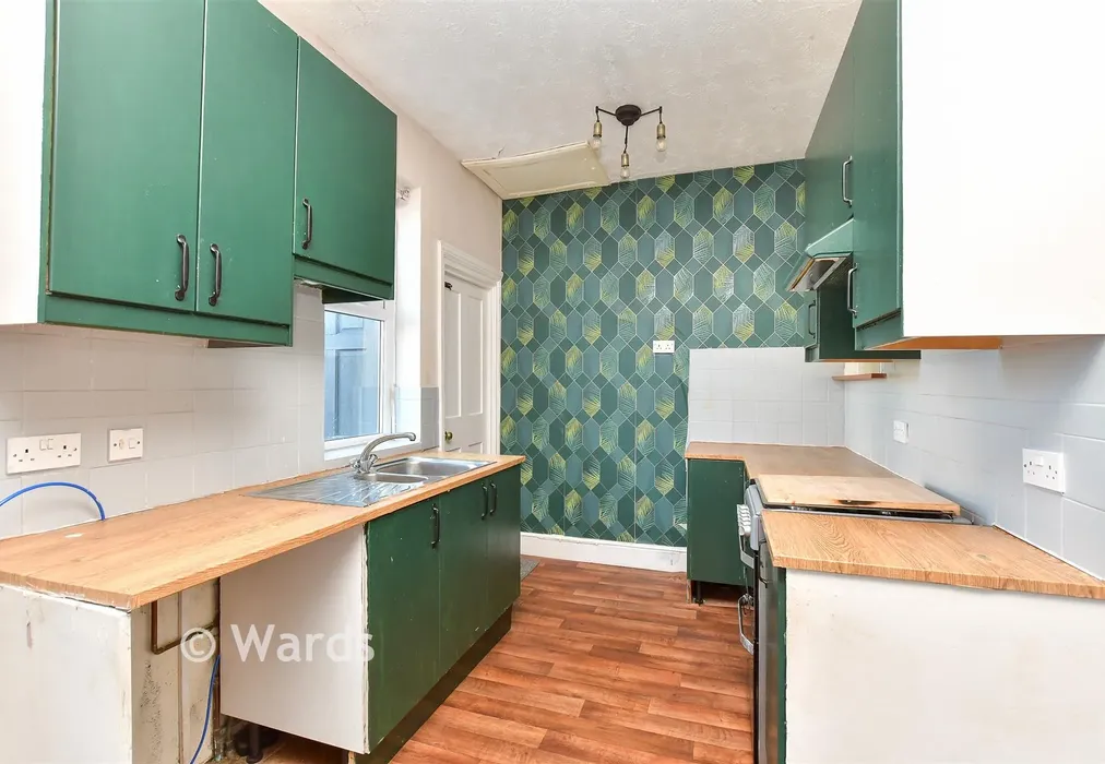 Kitchen/Diner - Holmside, Gillingham, Kent - Wards of Kent