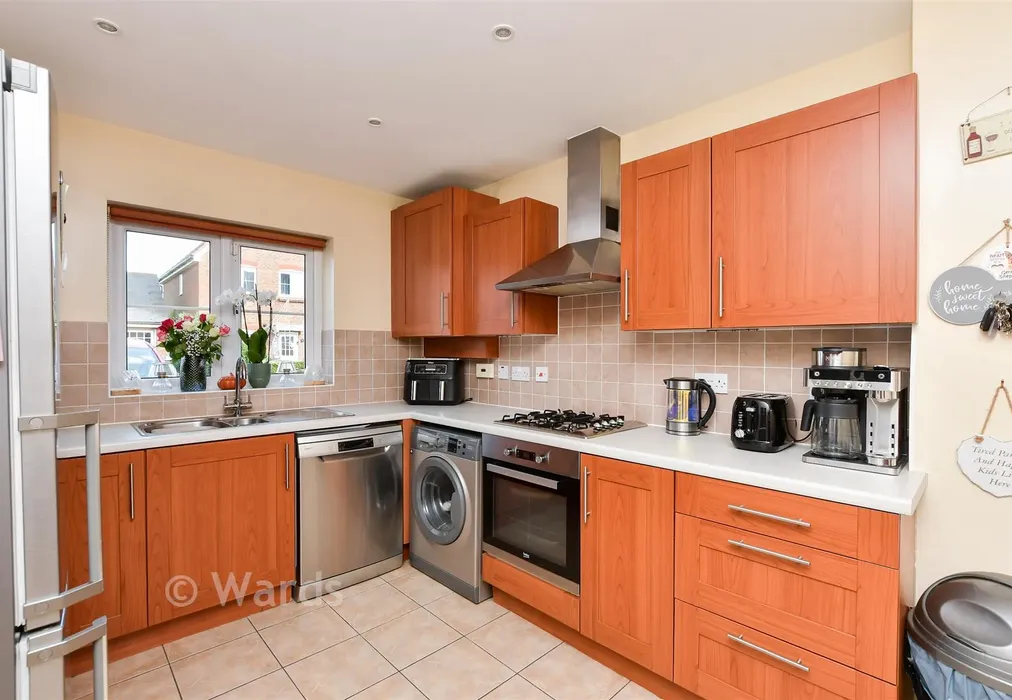 Kitchen/Diner - Stocking Road, Broadstairs, Kent - Wards of Kent