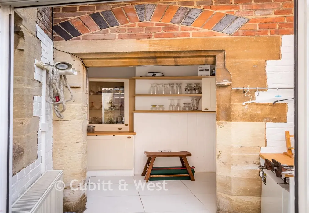 Utility Room Lifestyle - High Street, Arundel, West Sussex - Wards of Kent