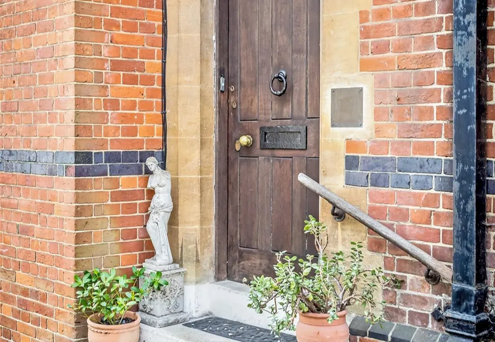 External Front Door Lifestyle - High Street, Arundel, West Sussex - Wards of Kent