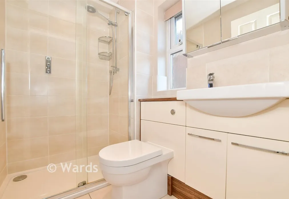 En-Suite Shower Room - Stirling Road, West Malling, Kent - Wards of Kent