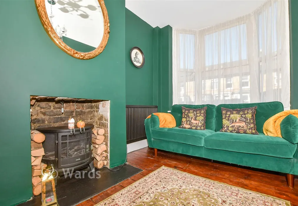 Internal Lifestyle Photograph - Victoria Street, Maidstone, Kent - Wards of Kent