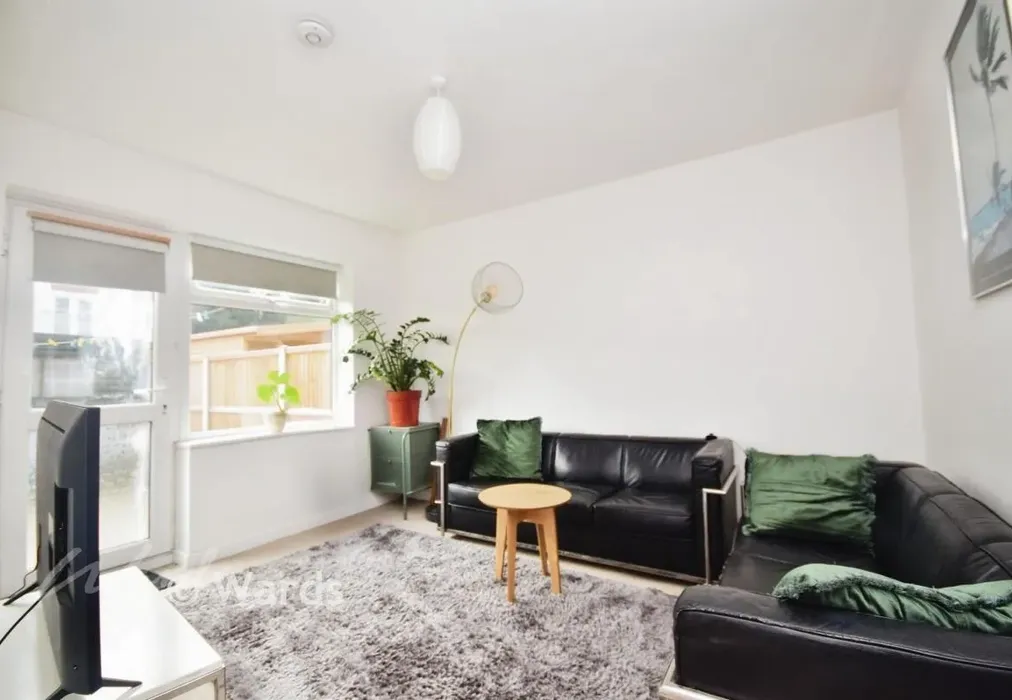 Lounge - Edith Road, Ramsgate, Kent - Wards of Kent