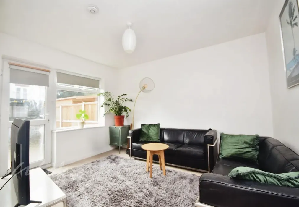 Lounge - Edith Road, Ramsgate, Kent - Wards of Kent