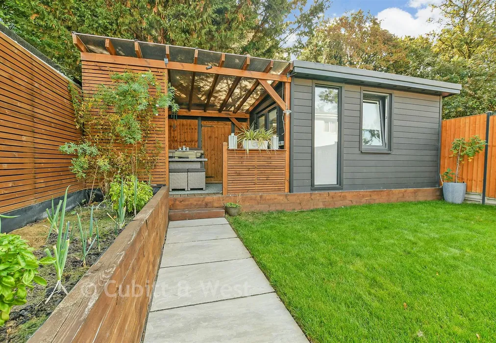 Workshop/Outbuildings - Argus Walk, Bewbush, Crawley, West Sussex - Wards of Kent