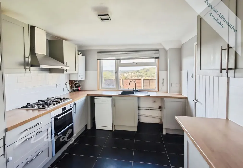 kitchen - Kimberley Close Dover CT16 - Wards of Kent