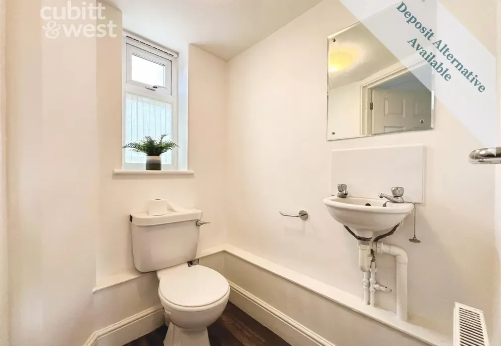 Cloakroom - DEPOSIT ALTERNATIVE AVAILABLE, Kenilworth Close, BN2 - Wards of Kent