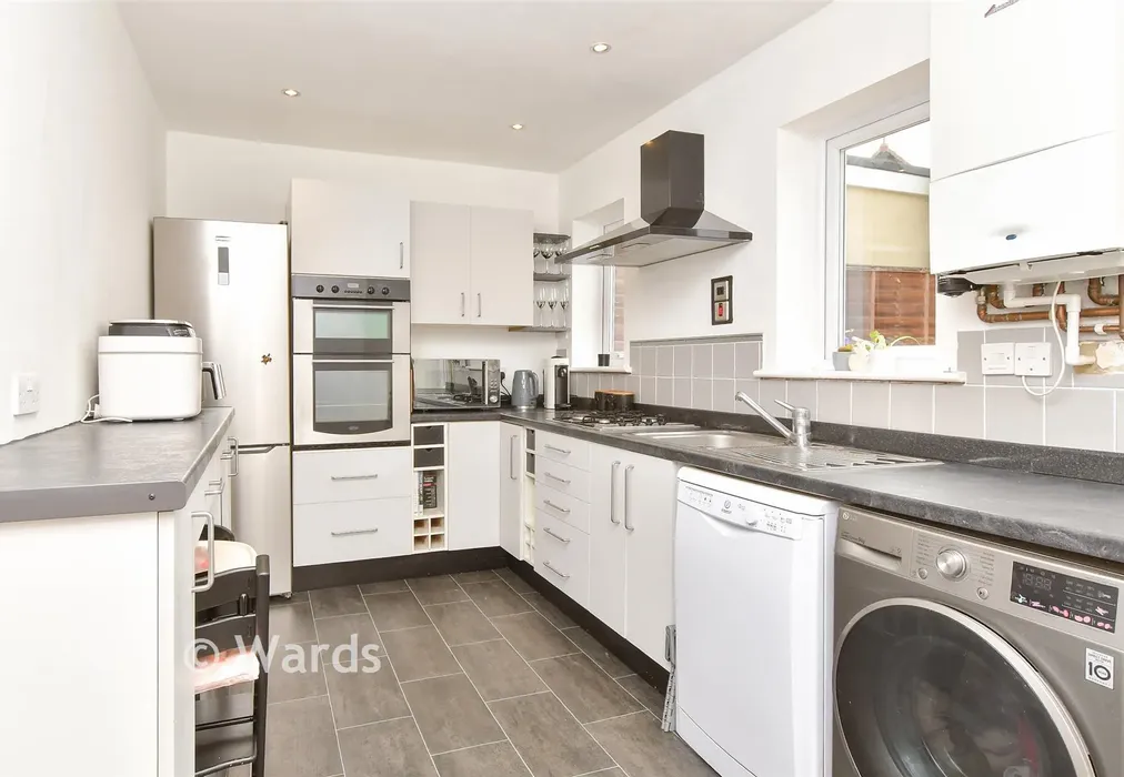 Kitchen - Jessamine Place, Stone, Kent - Wards of Kent