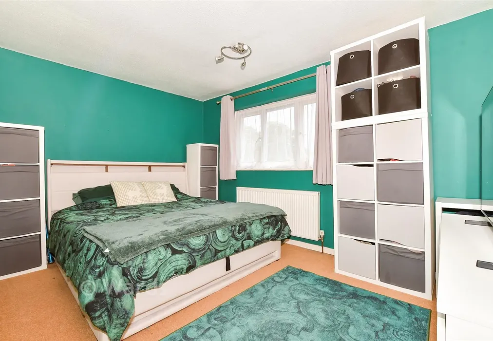 Bedroom 1 - Hook Road, Snodland, Kent - Wards of Kent
