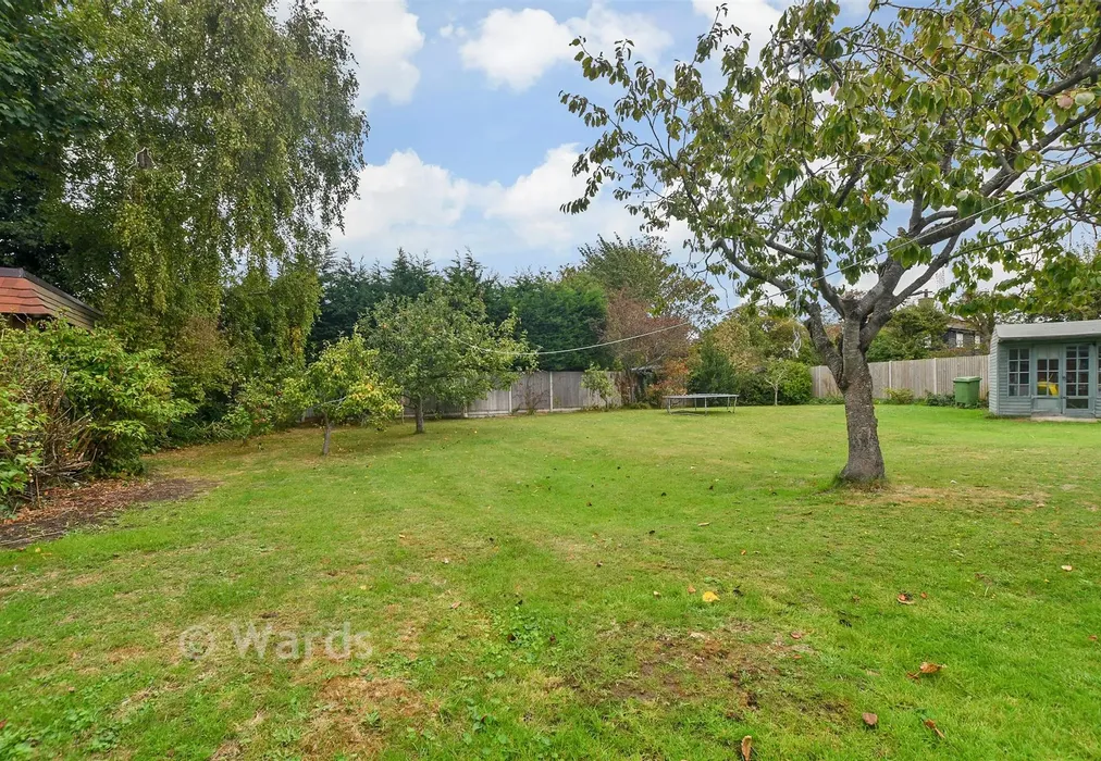 Rear Garden - St. Nicholas Road, Littlestone, New Romney, Kent - Wards of Kent