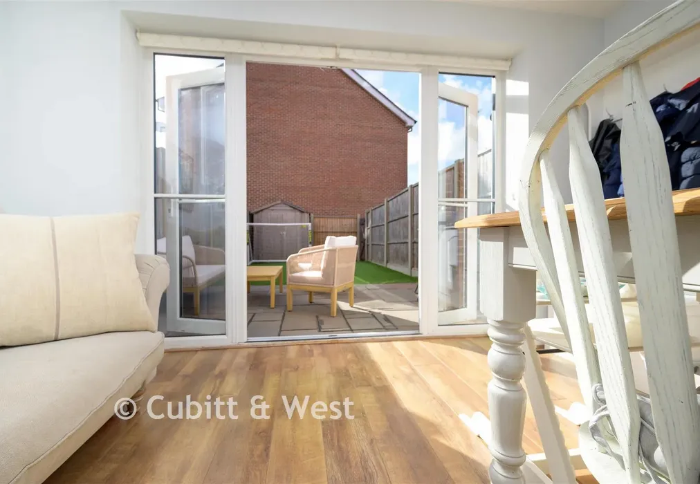 Internal Lifestyle Photograph - Whittaker Drive, Horley, Surrey - Wards of Kent