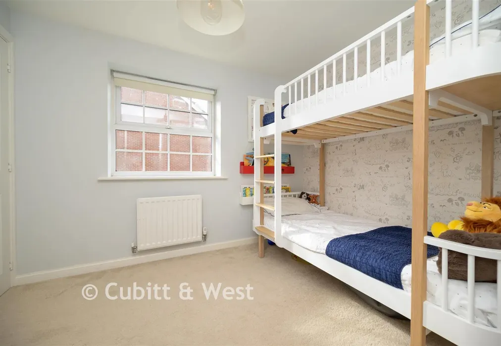 Bedroom 3 - Whittaker Drive, Horley, Surrey - Wards of Kent