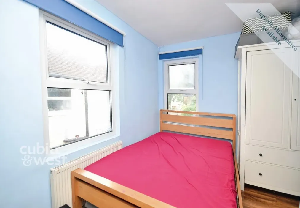 Bedroom - Alfred Road Sutton SM1 - Wards of Kent