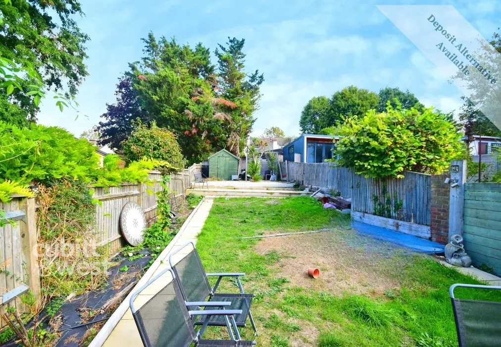 Garden - Alfred Road Sutton SM1 - Wards of Kent