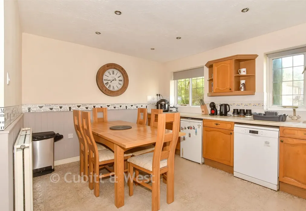Kitchen/Dining Room - Charlock Way, Southwater, West Sussex - Wards of Kent
