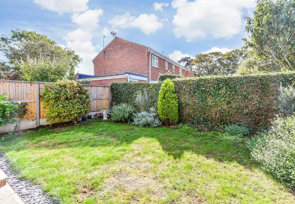 Rear Garden - Brandon Way, Birchington, Kent - Wards of Kent