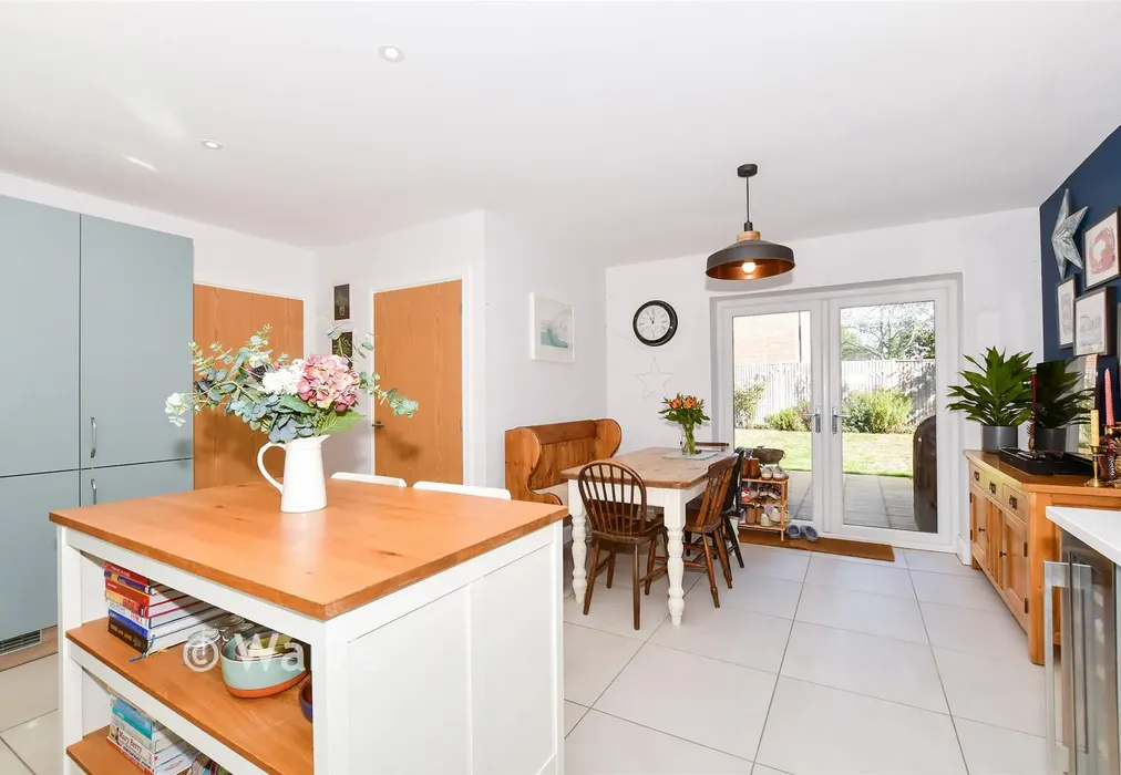Kitchen/Diner - Fairfield Close, Tonbridge, Kent - Wards of Kent