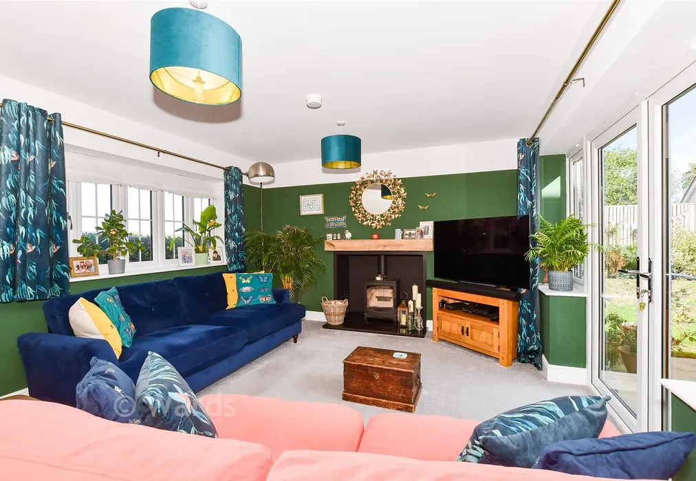 Reception Room - Fairfield Close, Tonbridge, Kent - Wards of Kent