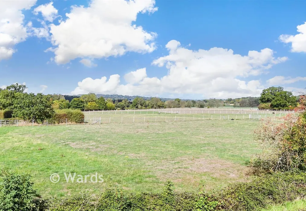 Views To Side - Fairfield Close, Tonbridge, Kent - Wards of Kent