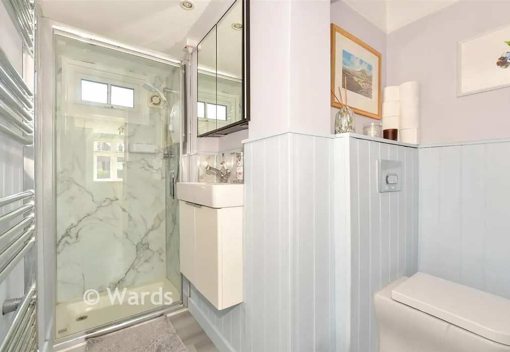 Utility Room - Percy Avenue, Broadstairs, Kent - Wards of Kent