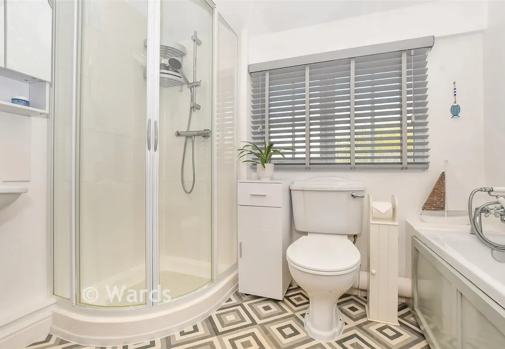 Bedroom 2 - Sand Lane, Frittenden, Kent - Wards of Kent