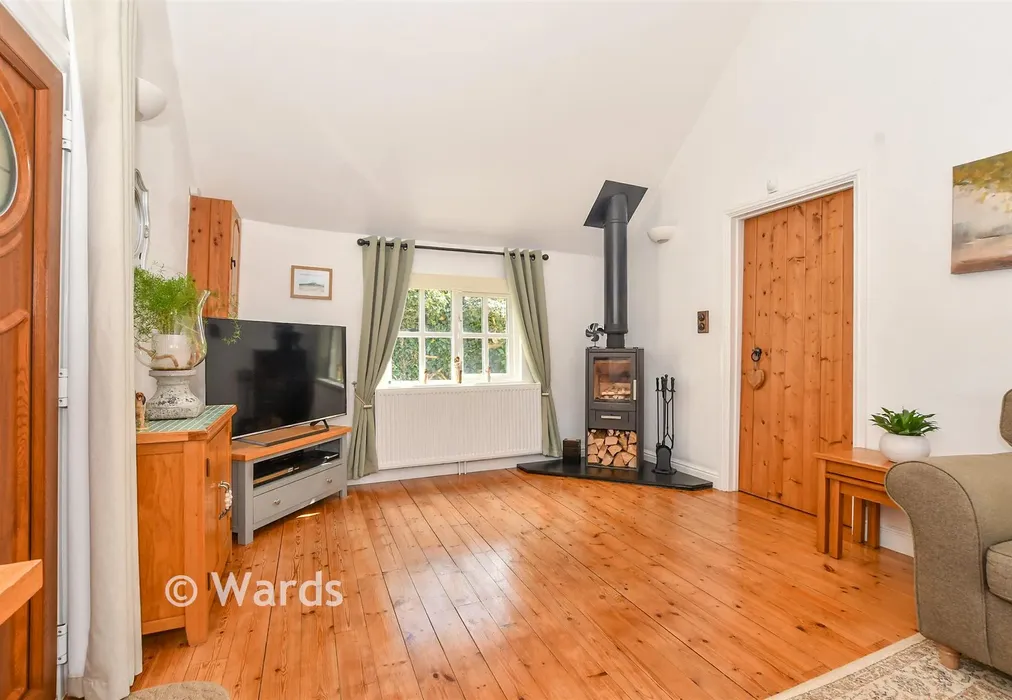 Internal Lifestyle Photograph - Sand Lane, Frittenden, Kent - Wards of Kent