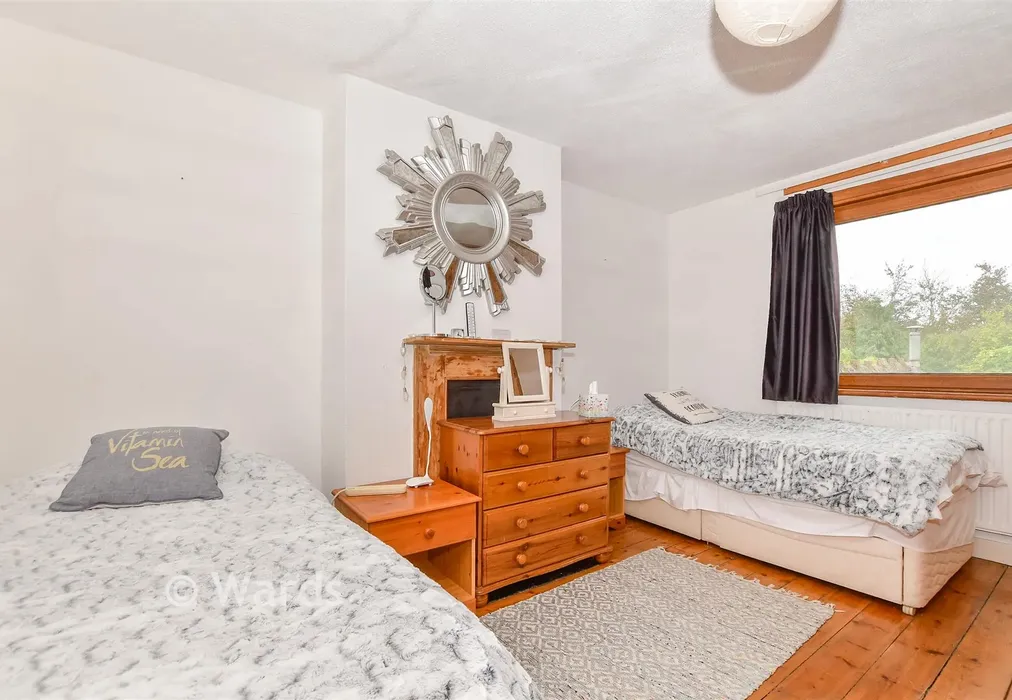 Bedroom 3 - Heath Road, Boughton Monchelsea, Maidstone, Kent - Wards of Kent