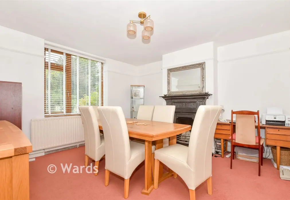 Dining Room - Heath Road, Boughton Monchelsea, Maidstone, Kent - Wards of Kent