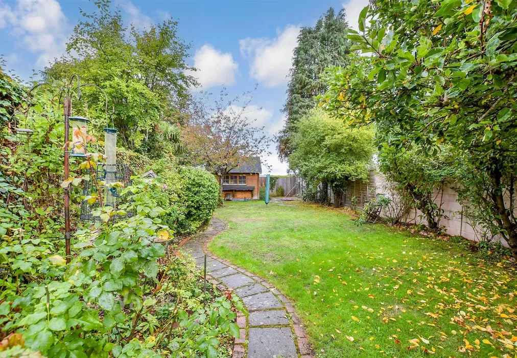 Rear Garden - Heath Road, Boughton Monchelsea, Maidstone, Kent - Wards of Kent