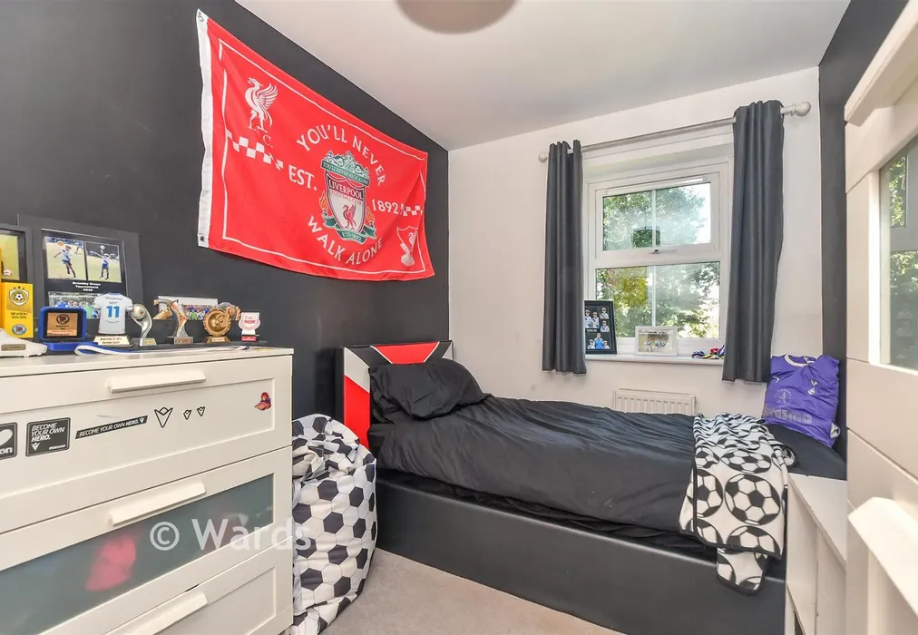 Bedroom 3 - Locks Yard, Headcorn, Kent - Wards of Kent