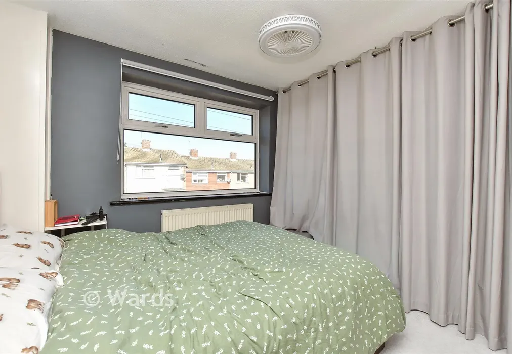Bedroom 1 - Burnham Walk, Parkwood, Kent - Wards of Kent